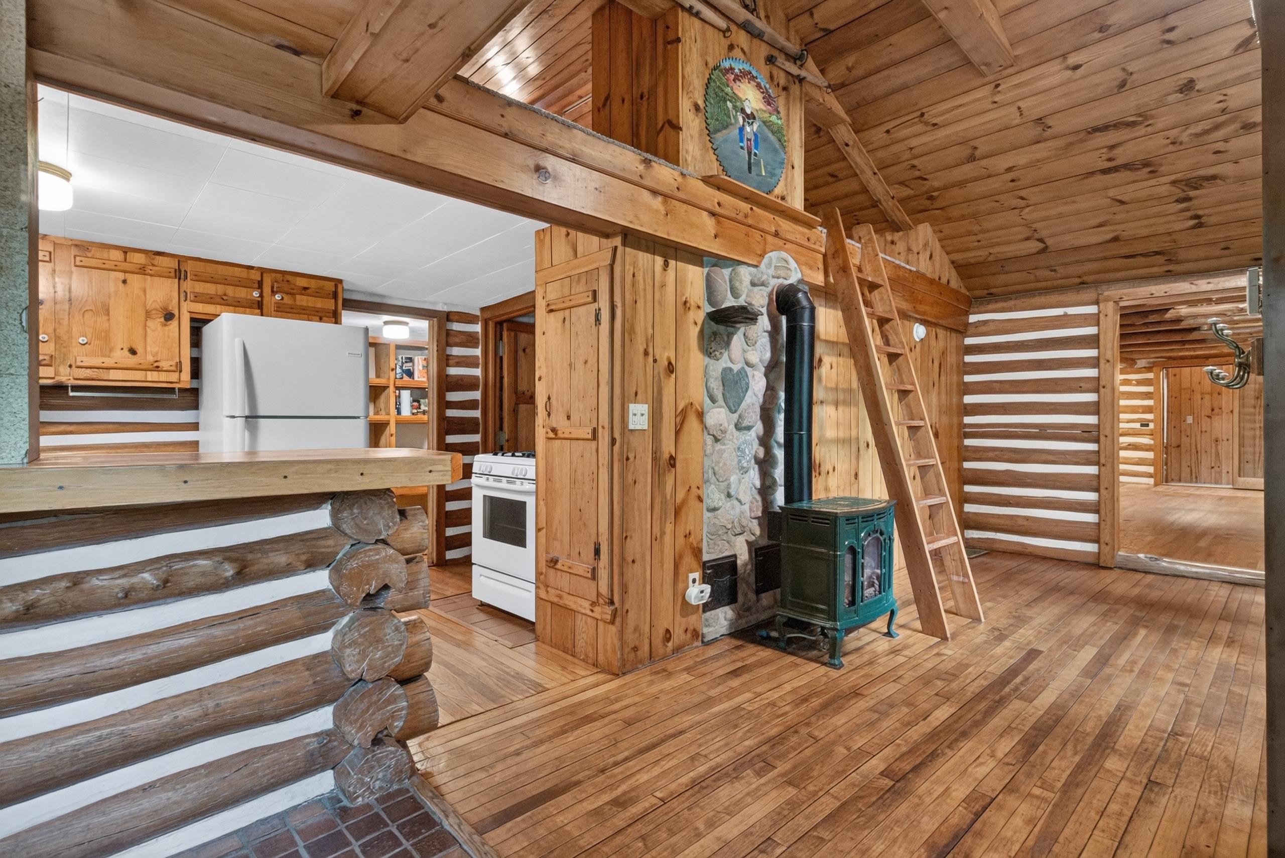 5885 Cedar Valley Road Traverse City, MI 49684 - Photo 6 of 54