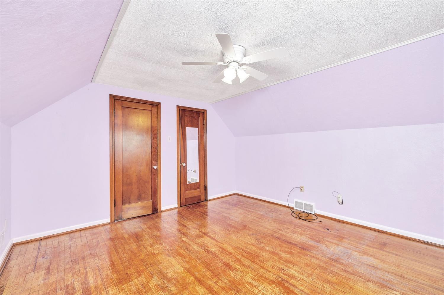 2889 West Galbraith Road Cincinnati, OH 45239 - Photo 21 of 33 Gallery Image 21