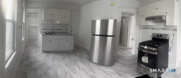 $2,200 | 831-833 William Street, Unit 3, Bridgeport, CT 06608
