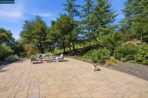 $2,795,000 | 2151 Sky View Court, Moraga, CA 94556