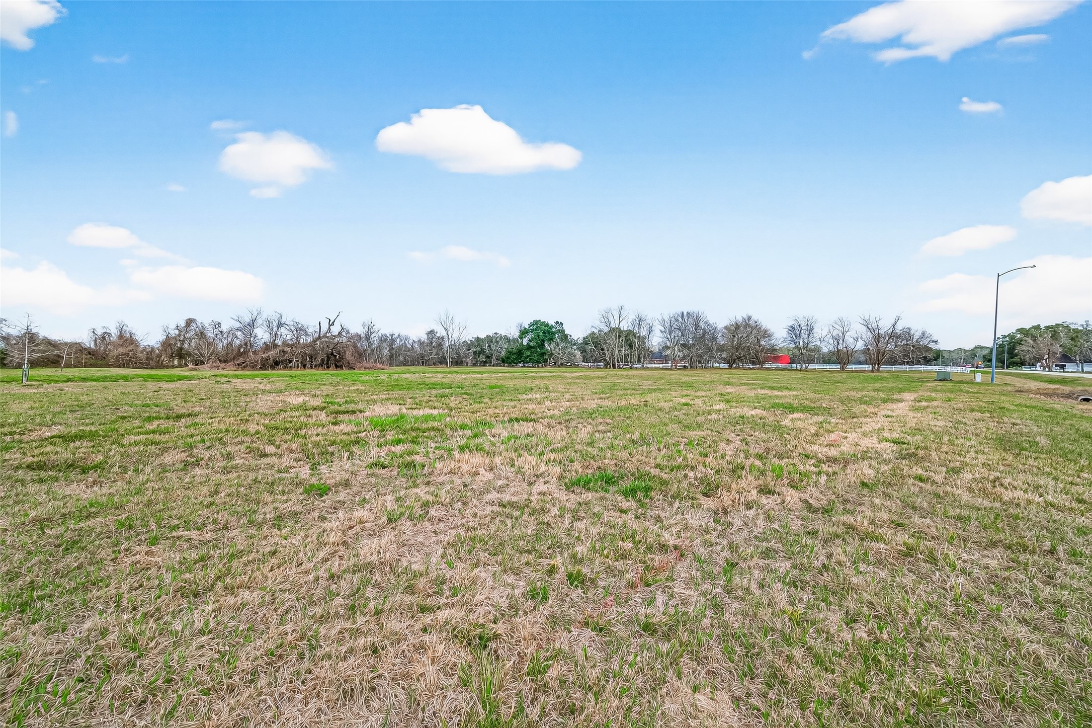 16310 Sun Valley Lane Rosharon, TX 77583 - Photo 3 of 9 a view of a city with an ocean beach