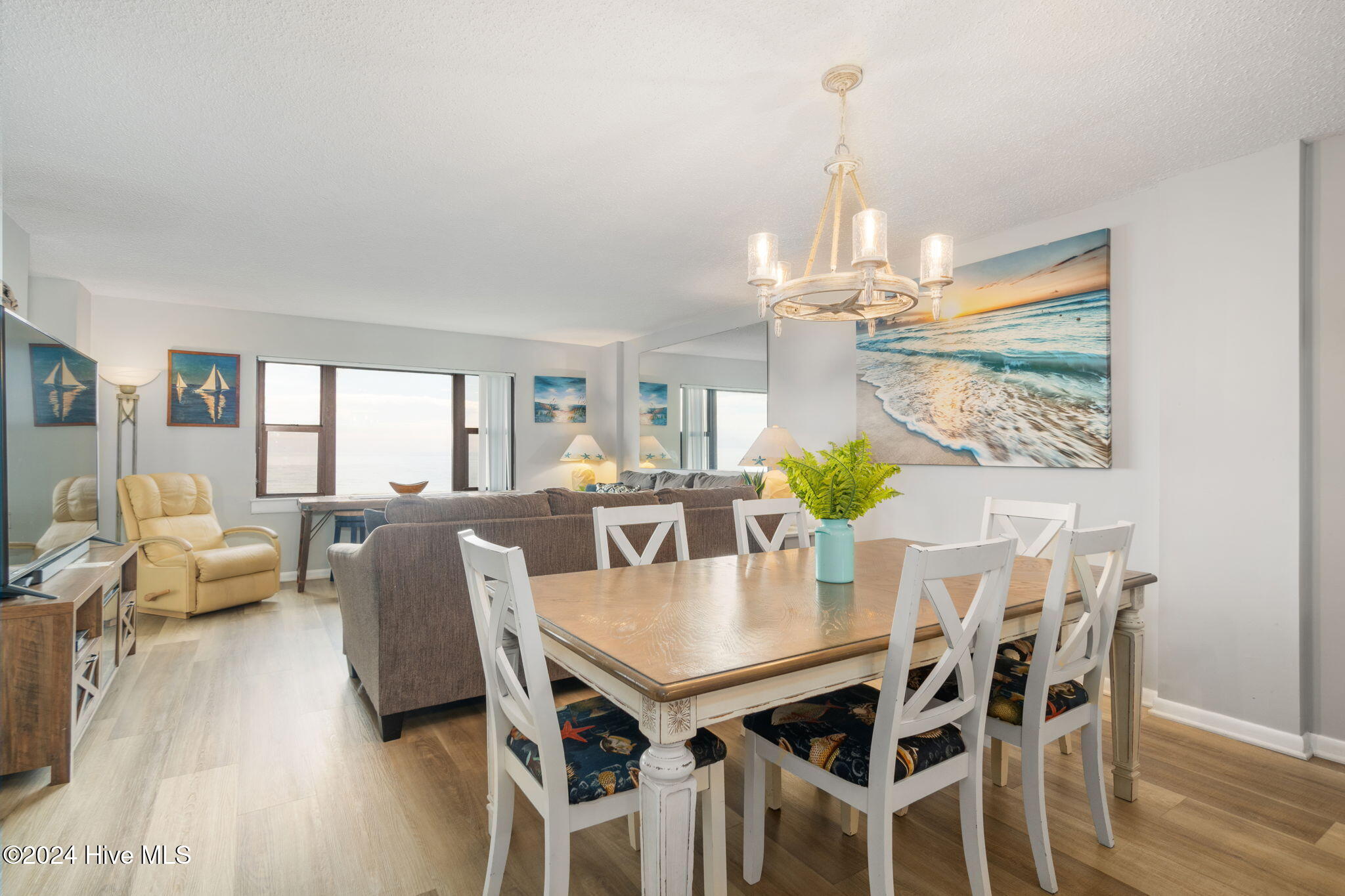 1505 Salter Path Road, Unit 203 A SUMMER WINDS Atlantic Beach, NC 28512 - Photo 15 of 42 Dining area