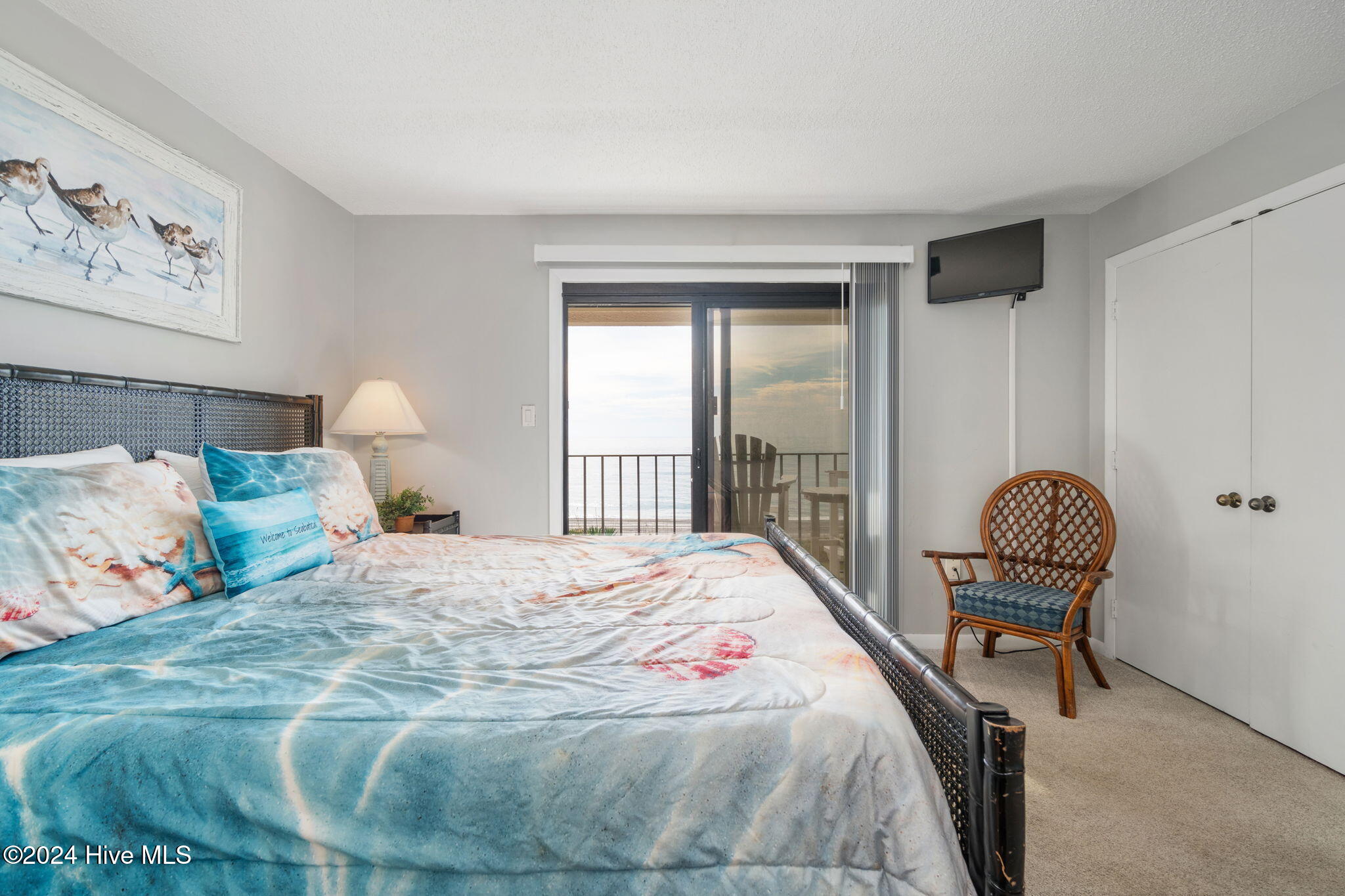 1505 Salter Path Road, Unit 203 A SUMMER WINDS Atlantic Beach, NC 28512 - Photo 19 of 42 Primary bedroom suite