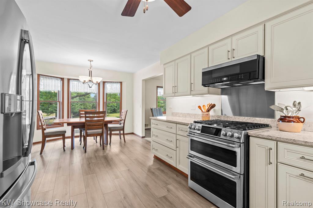 3429 Saddle Ridge Highland, MI 48357 - Photo 20 of 55 Gallery Image 20