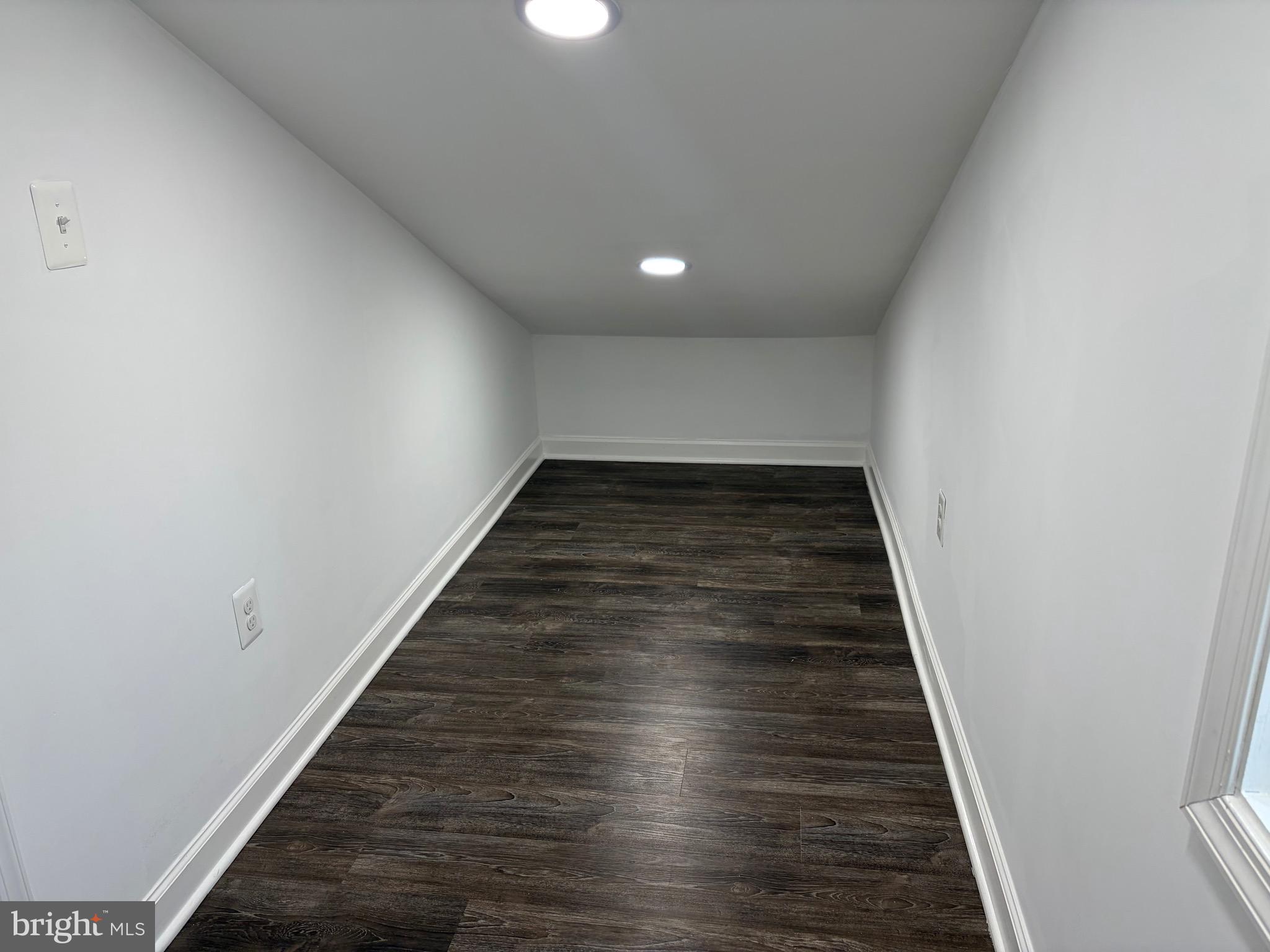 1806 Johnson Road Annapolis, MD 21409 - Photo 21 of 31 a view of entryway