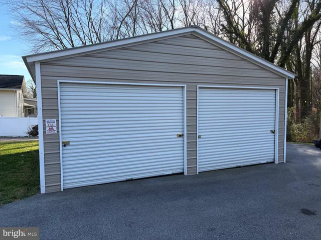 $3,800 | 1806 Johnson Road, Annapolis, MD 21409