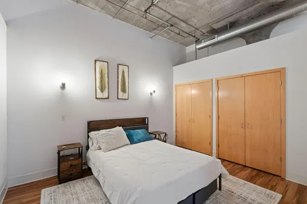 $2,150 | 521 South 7th Street, Unit 221, Minneapolis, MN 55415