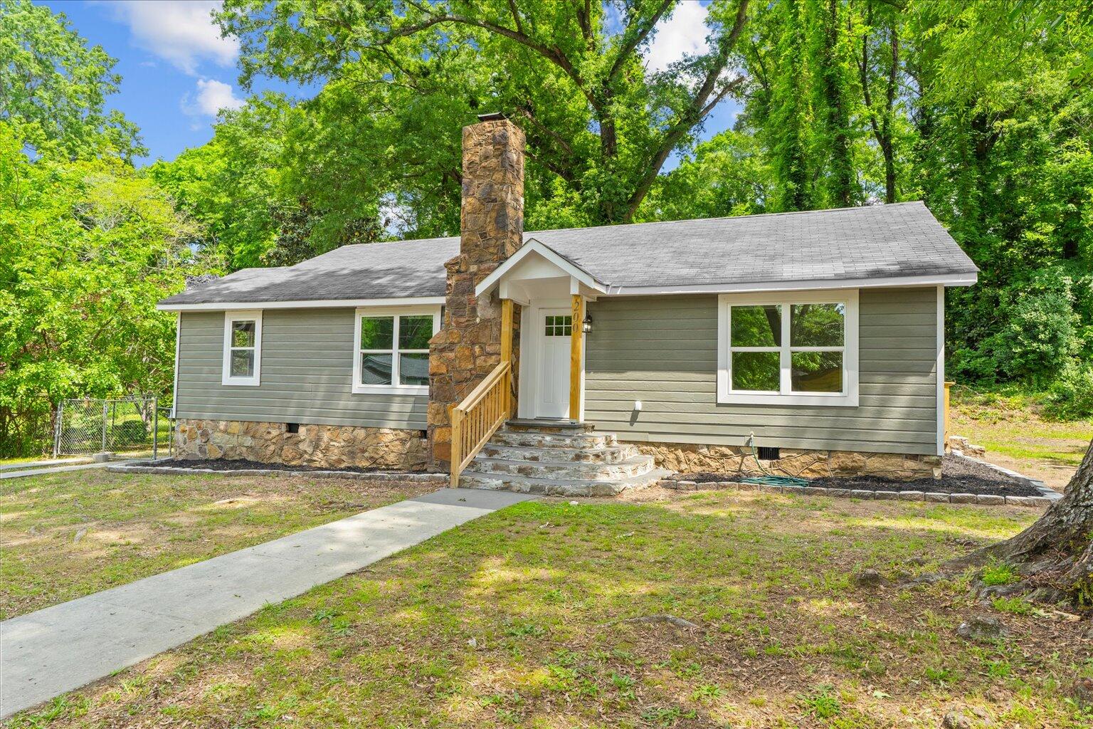 200 Ross Street Northeast Rome, GA 30161 - Photo 4 of 50 04-4