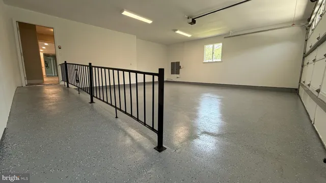 $650,000 | 104 Lake Front Drive, Dover, DE 19904