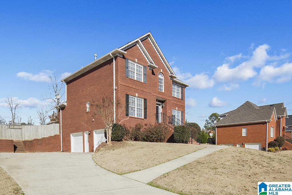 2709 Oakleaf Circle Helena, AL 35022 - Photo 3 of 34