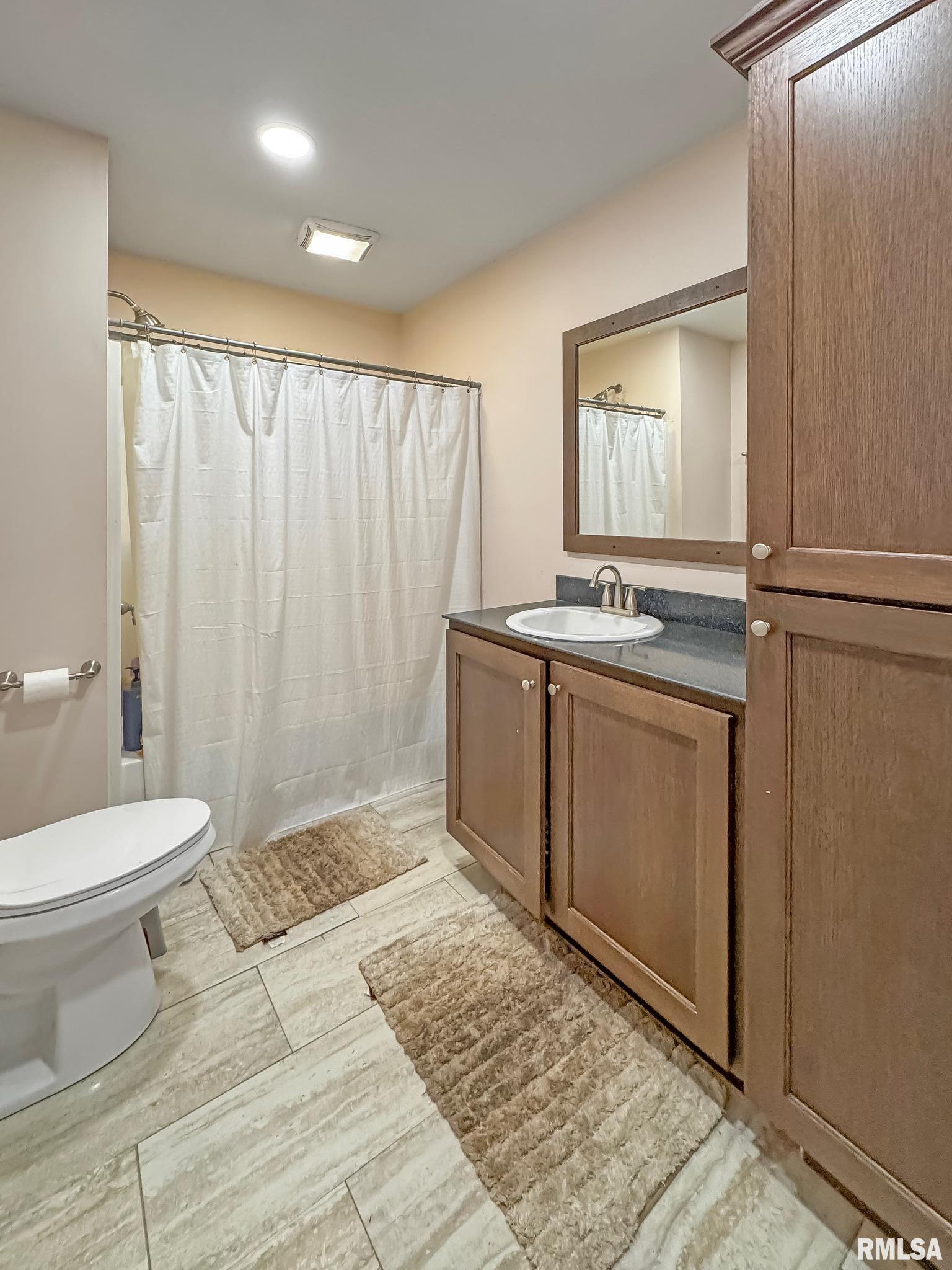 301 Mechanic Street Mount Sterling, IL 62353 - Photo 13 of 16