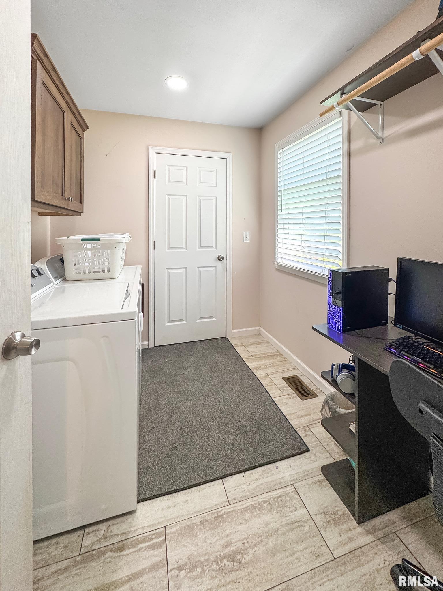 301 Mechanic Street Mount Sterling, IL 62353 - Photo 14 of 16