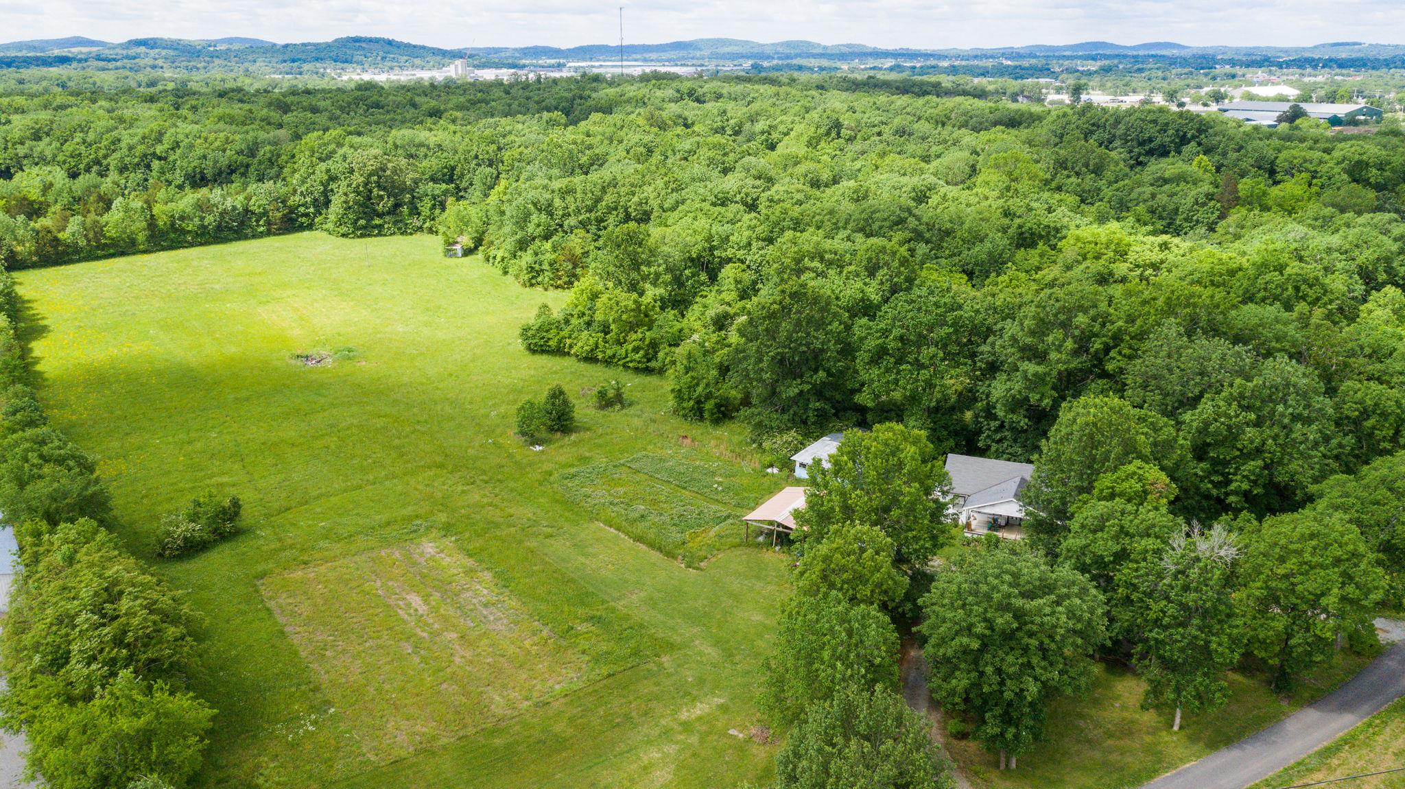 204 Bluebird Extension Lebanon, TN 37087 - Photo 8 of 11 Gallery Image 8