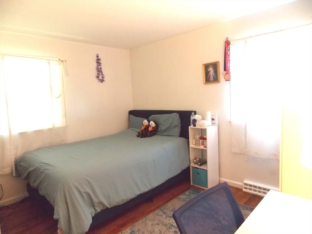23 Pamela Road Framingham, MA 01701 - Photo 9 of 16