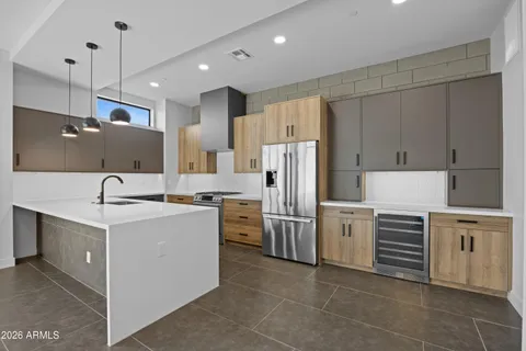 $759,000 | 377 East Windsor Avenue, Unit 20, Phoenix, AZ 85004