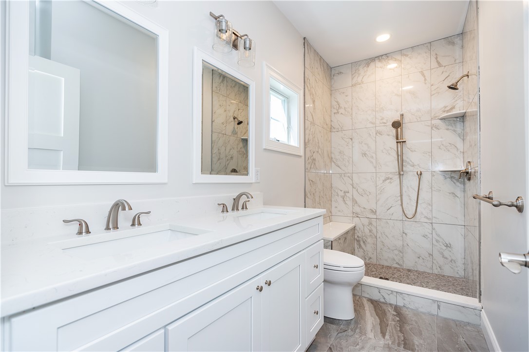 19 Hampton Road, Unit 69 Coventry, RI 02816 - Photo 16 of 49 Tiled shower with upgraded Shower handle and seated bench.
Photos of similar models