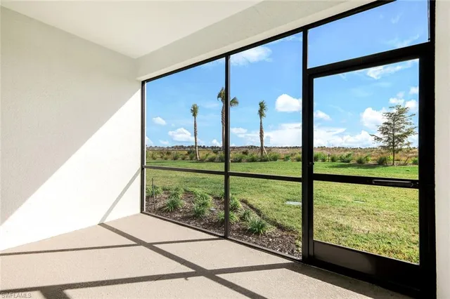 a view of an outdoor space