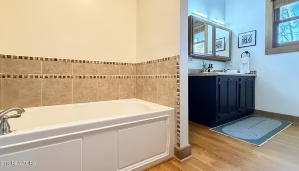 $1,349,900 | 2417 Sylvan Glen Way, Pigeon Forge, TN 37863