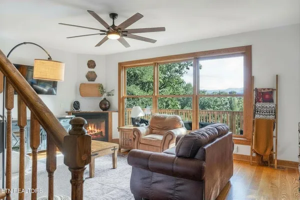 $1,349,900 | 2417 Sylvan Glen Way, Pigeon Forge, TN 37863