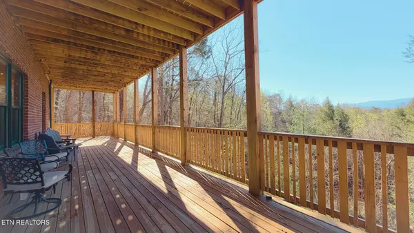 $1,349,900 | 2417 Sylvan Glen Way, Pigeon Forge, TN 37863