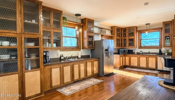 $1,349,900 | 2417 Sylvan Glen Way, Pigeon Forge, TN 37863