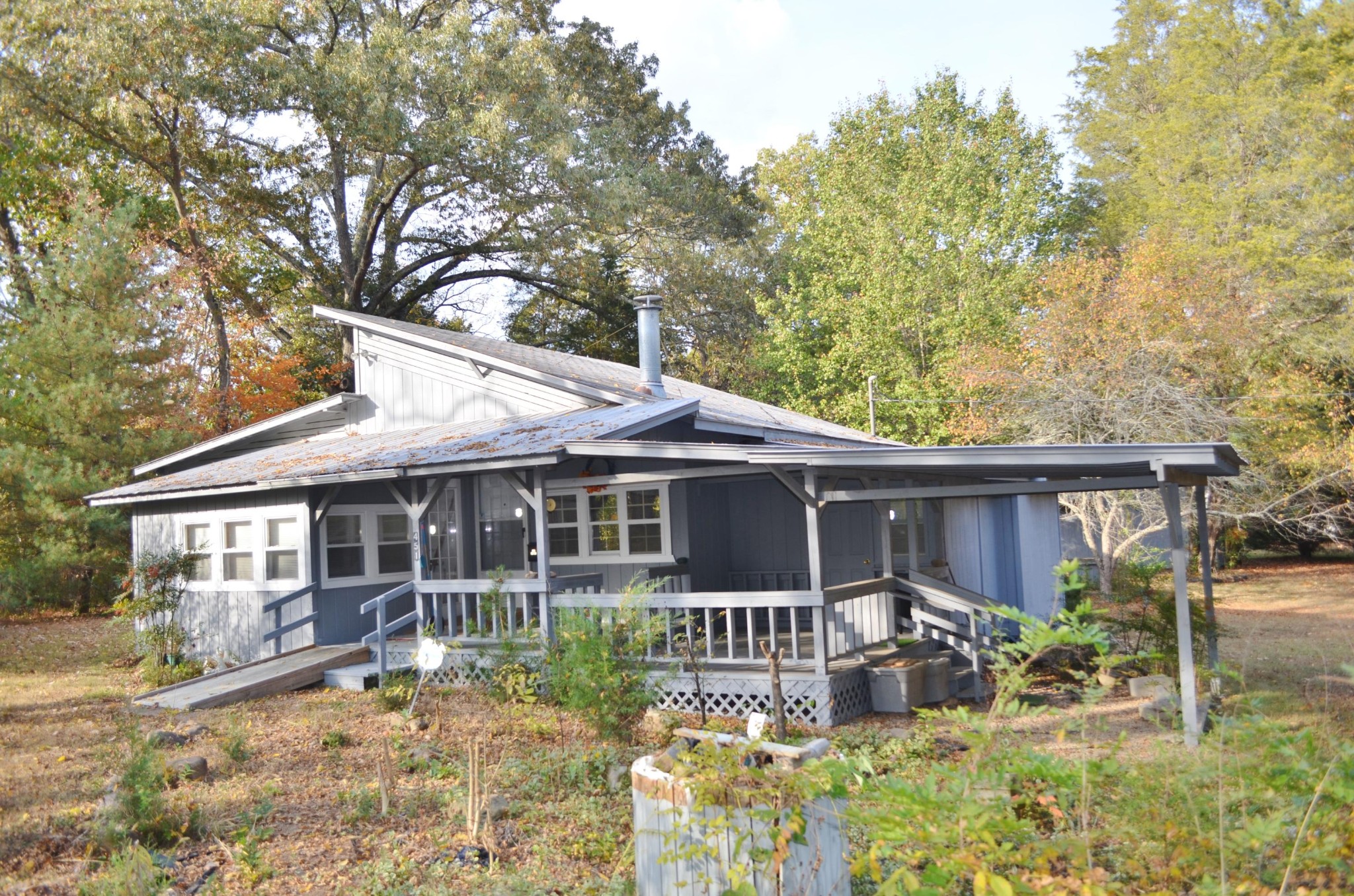 451 Mountain Road Clinton, TN 37716 - Photo 1 of 18 Gallery Image 1