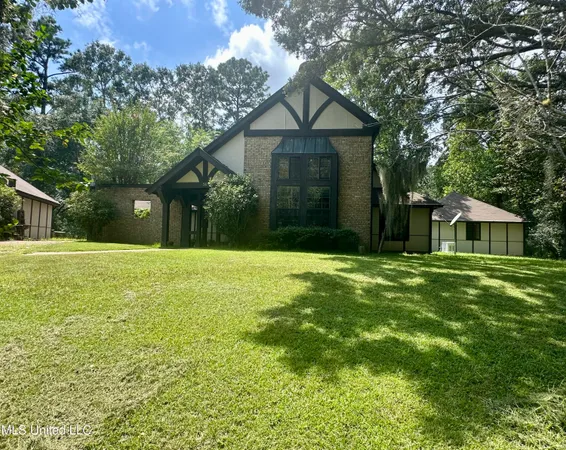 $495,000 | 56 Dunbar Road, Natchez, MS 39120