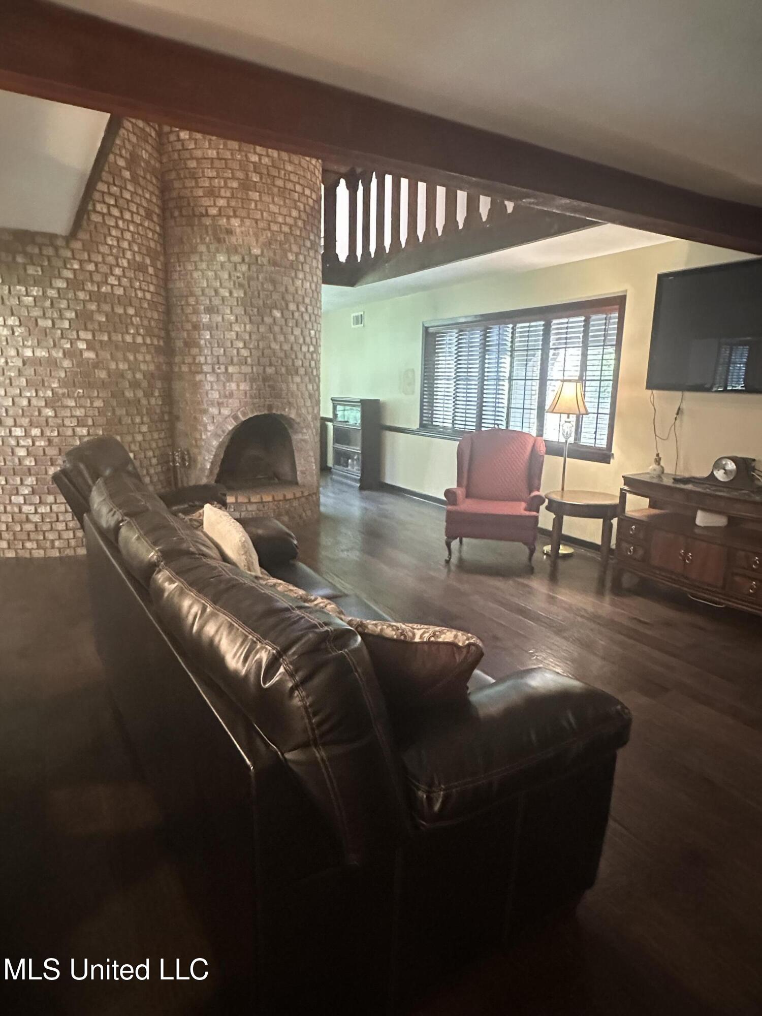 56 Dunbar Road Natchez, MS 39120 - Photo 14 of 31 IMG_8828