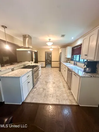 $495,000 | 56 Dunbar Road, Natchez, MS 39120