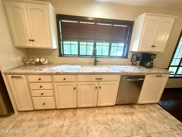 $495,000 | 56 Dunbar Road, Natchez, MS 39120