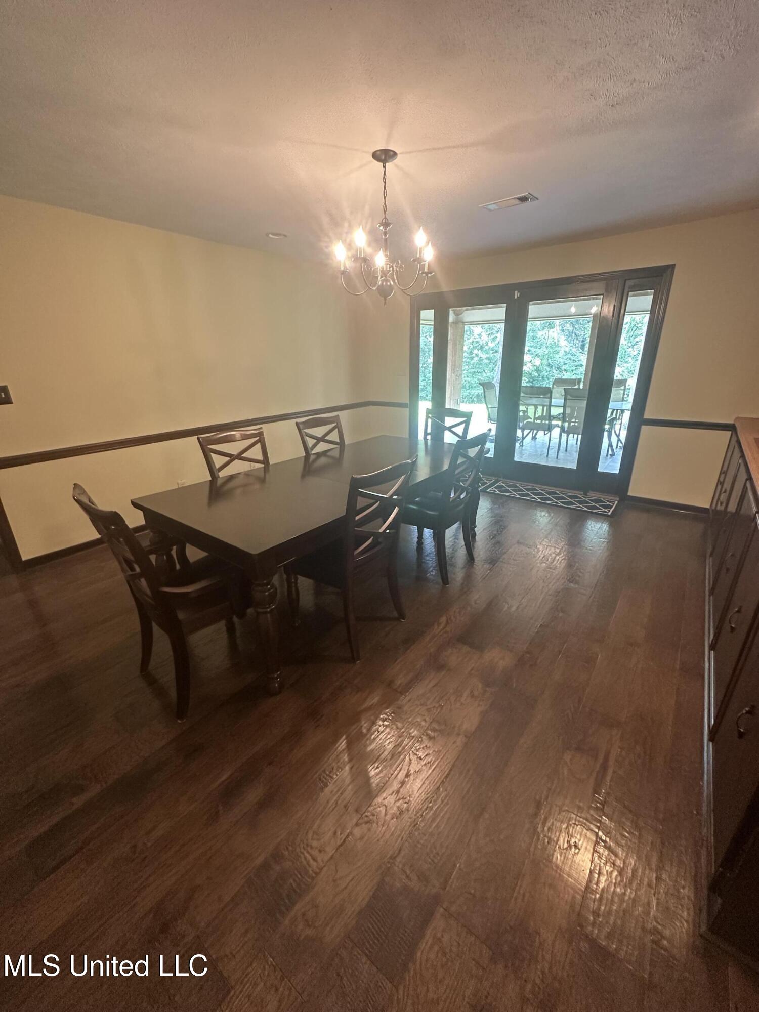 56 Dunbar Road Natchez, MS 39120 - Photo 10 of 31 IMG_8813