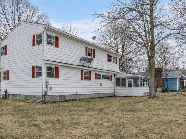 $644,600 | 71 Lakewood Parkway, Burlington, VT 05408