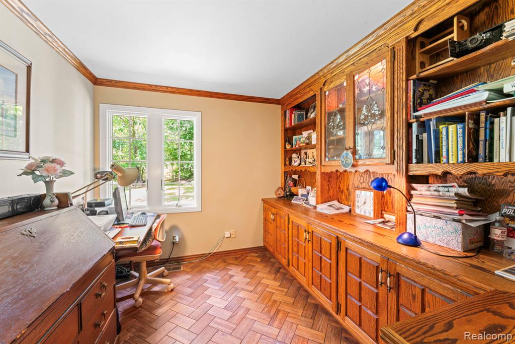 15000 Bishop Road Byron, MI 48418 - Photo 36 of 57 Gallery Image 36