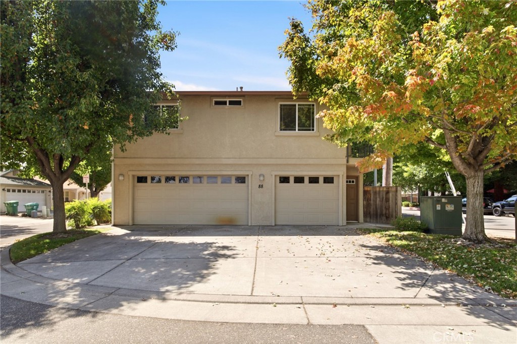 88 Key W Loop Chico, CA 95973 - Photo 4 of 25 Both Units have private garages