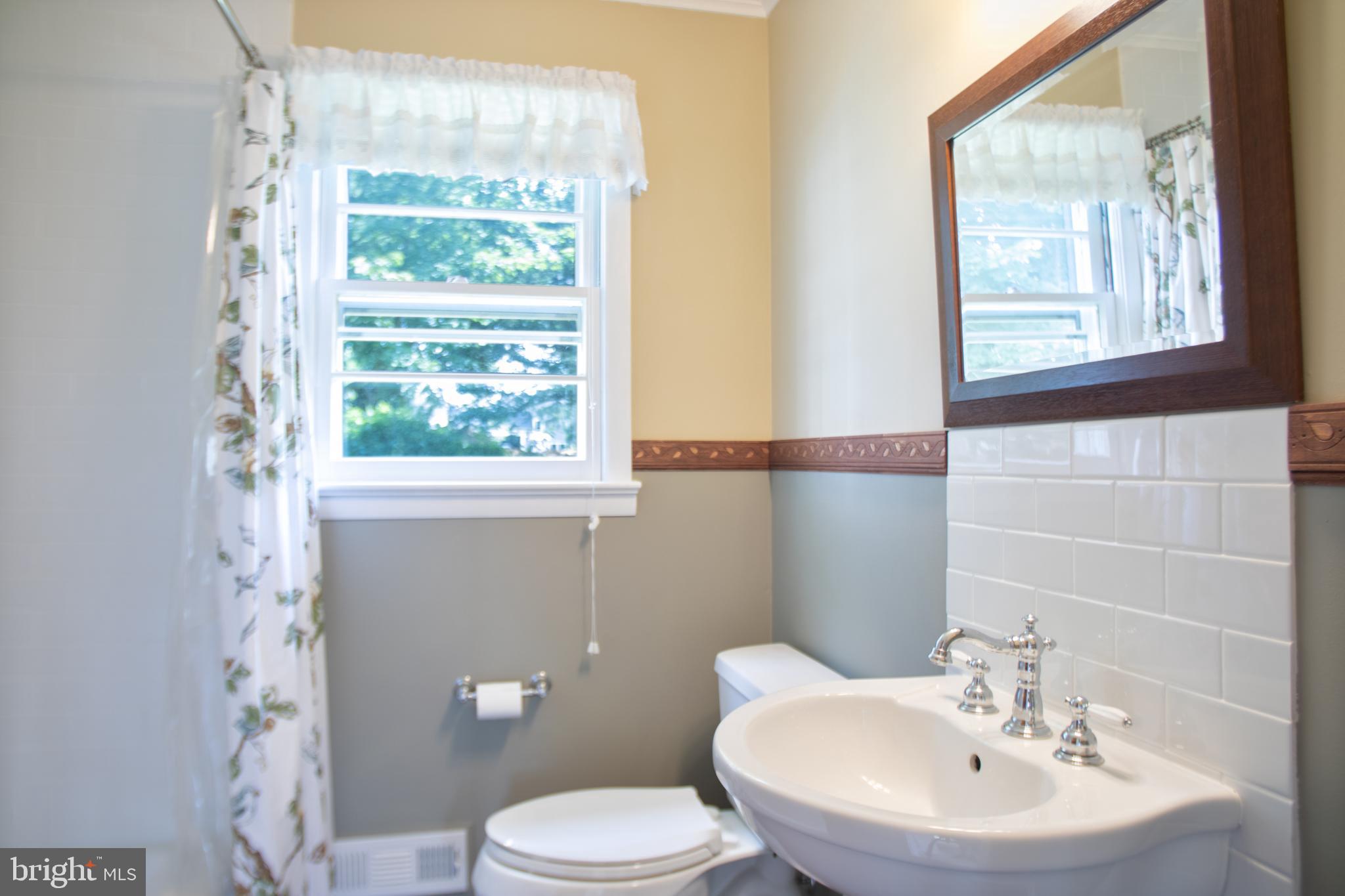 1100 Ivanhoe Path Manasquan, NJ 08736 - Photo 14 of 28