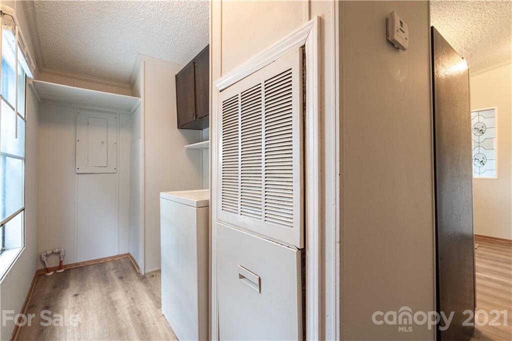 1490 Houston Mill Road Conover, NC 28613 - Photo 18 of 24 Gallery Image 18