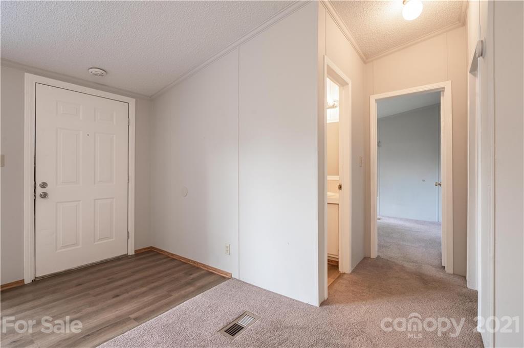 1490 Houston Mill Road Conover, NC 28613 - Photo 19 of 24 Gallery Image 19