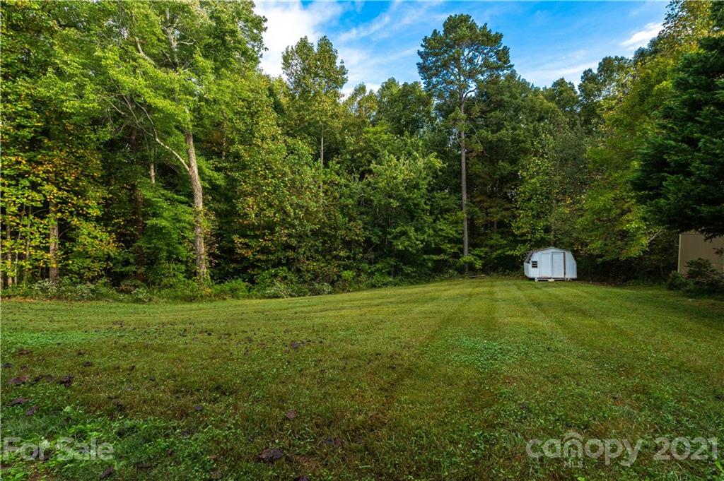 1490 Houston Mill Road Conover, NC 28613 - Photo 20 of 24 Gallery Image 20
