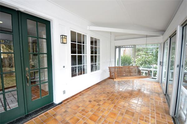 324 Sudbury Road Concord, MA 01742 - Photo 19 of 29 Gallery Image 19