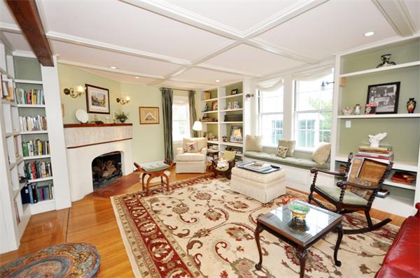 324 Sudbury Road Concord, MA 01742 - Photo 3 of 29 Gallery Image 3