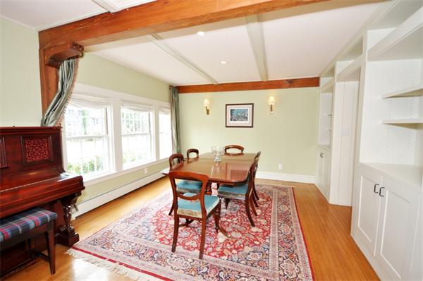 324 Sudbury Road Concord, MA 01742 - Photo 5 of 29 Gallery Image 5