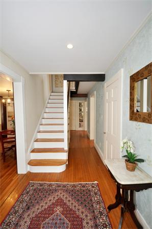 324 Sudbury Road Concord, MA 01742 - Photo 10 of 29 Gallery Image 10