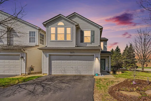 $295,000 | 2417 Millpond Court, Plainfield, IL 60586