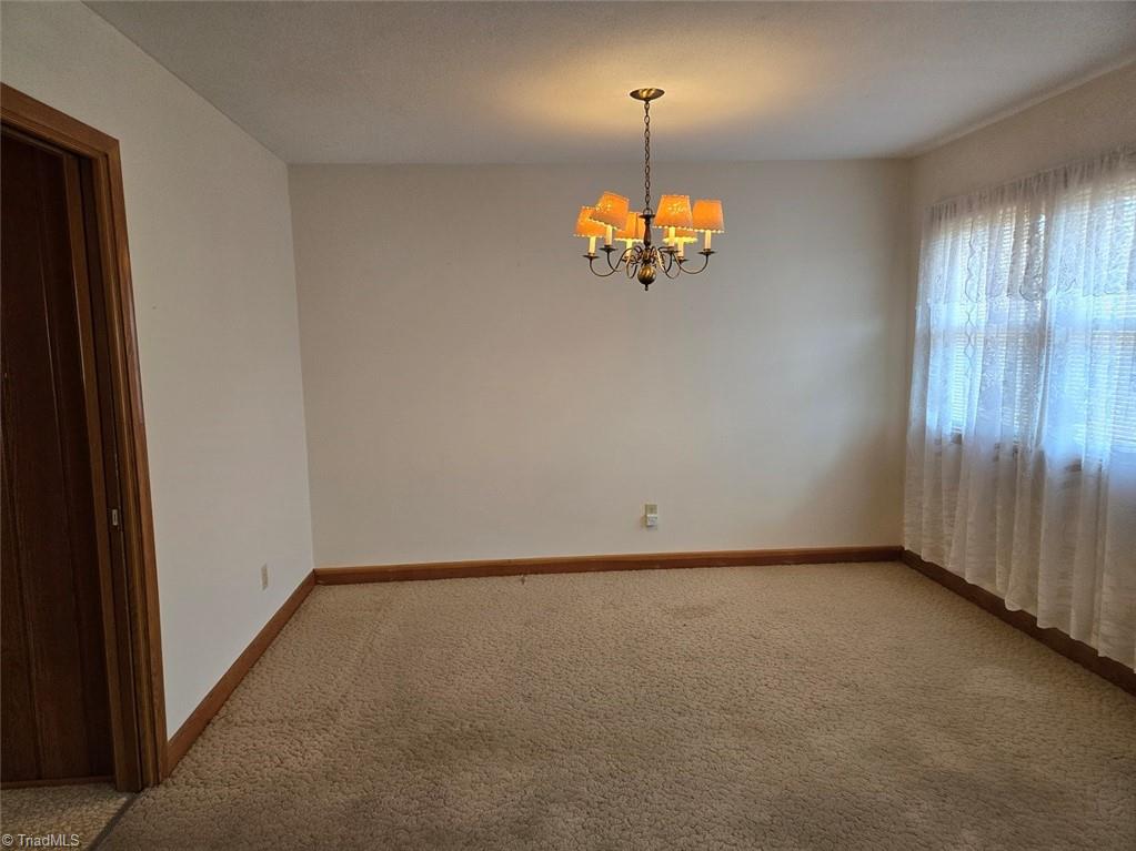 2889 Mountain View Church Road King, NC 27021 - Photo 8 of 44 Dining Area