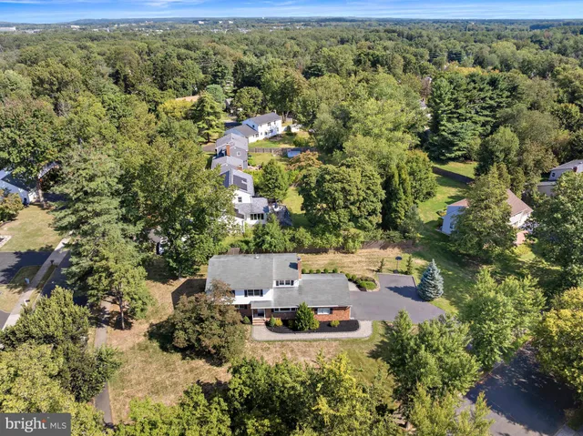 $879,900 | 12 Berkshire Drive, Princeton Junction, NJ 08550