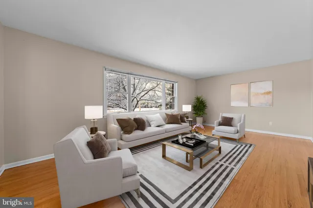 $879,900 | 12 Berkshire Drive, Princeton Junction, NJ 08550