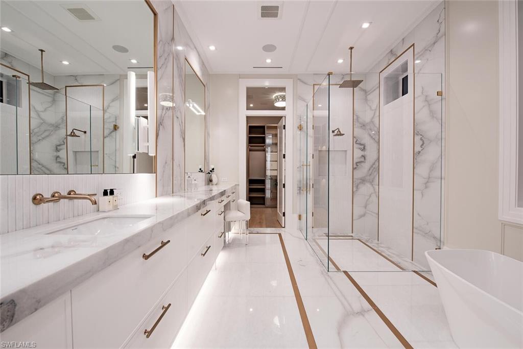 3880 Rum Row Naples, FL 34102 - Photo 16 of 43