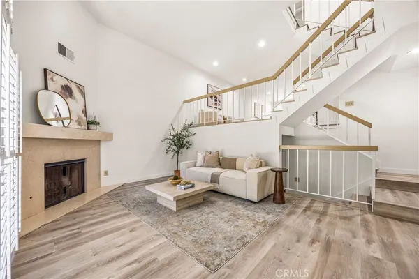 $675,000 | 1931 East Huntington Drive, Unit F, Duarte, CA 91010