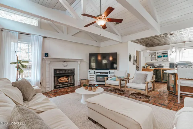 $420,000 | 3016 Ed Parker Road, Moss Point, MS 39562