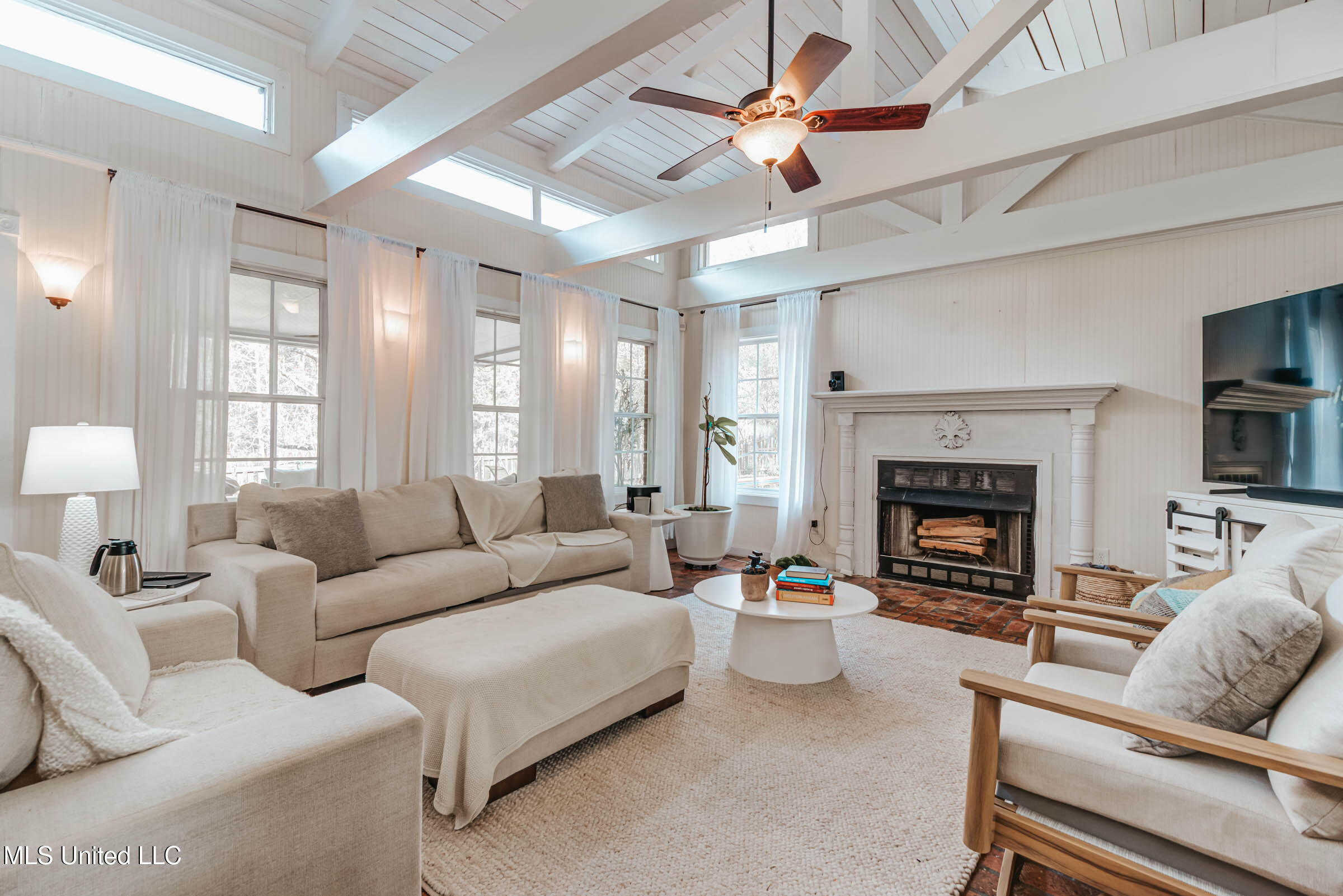 3016 Ed Parker Road Moss Point, MS 39562 - Photo 14 of 91 3016 Ed Parker Rd (11)